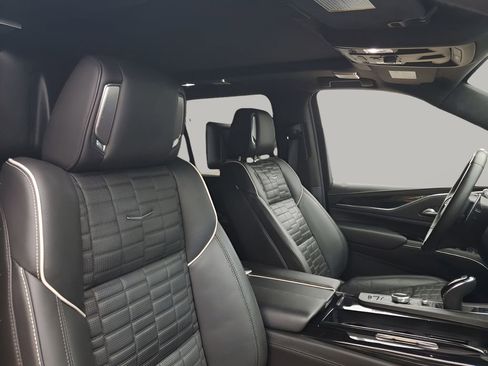 Certified 2023 Cadillac Escalade V w/ LPO, Floor Liner Package image 15