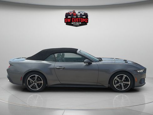 Used 2024 Ford Mustang Premium RWD image 8