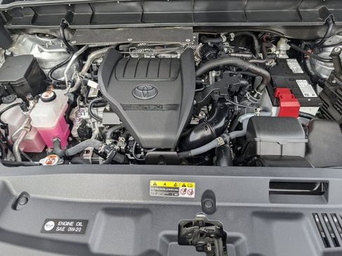 Used 2024 Toyota Highlander Limited FWD image 37