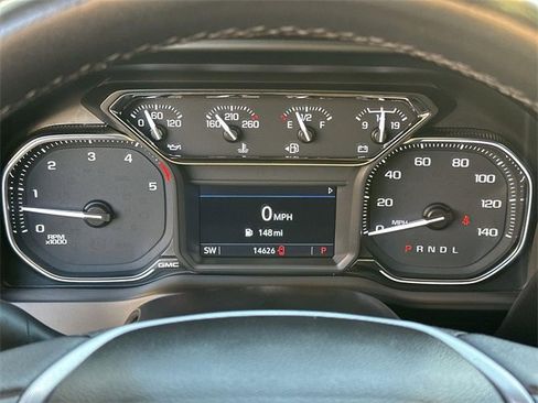 Used 2023 GMC Sierra 2500 SLT w/ SLT Convenience Package image 10