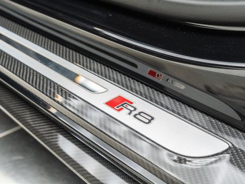 Used 2023 Audi R8 V10 performance w/ R8 Performance Design Package image 43