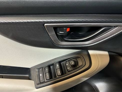 Used 2023 Subaru Forester AWD/4WD image 15