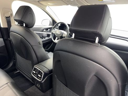 Used 2026 Genesis G70 2.5T RWD image 41