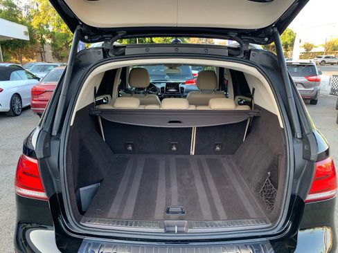 Used 2018 Mercedes-Benz GLE 350 GLE 350 Sport Utility 4D image 38