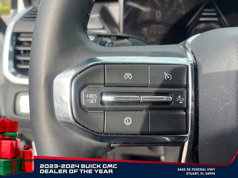 Certified 2025 GMC Acadia Elevation image 15