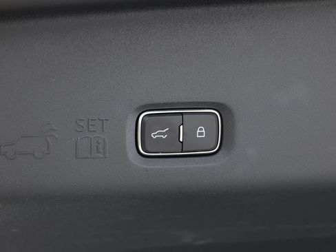 Used 2025 Lincoln Navigator Reserve AWD/4WD image 81