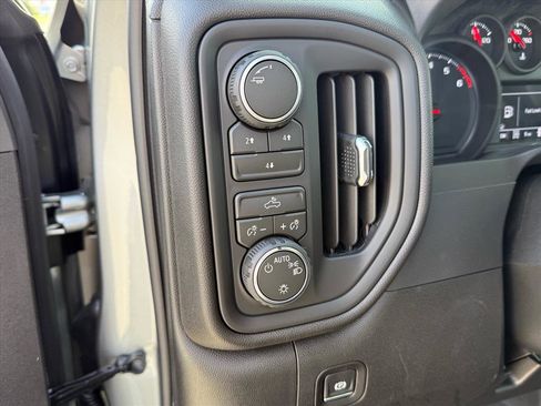 New 2026 Chevrolet Silverado 2500 Custom w/ Custom Convenience Package image 11