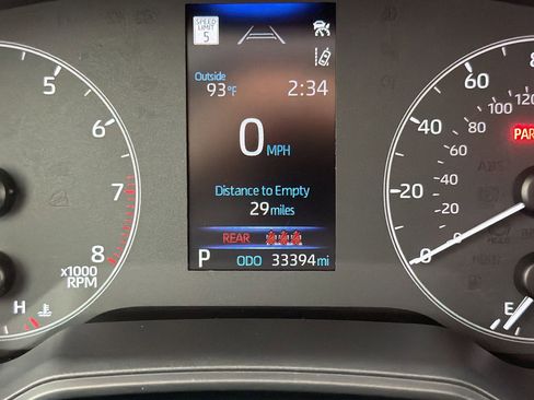 Used 2024 Toyota Corolla Cross LE AWD/4WD image 18