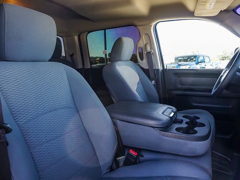 Used 2019 RAM 1500 Express image 17