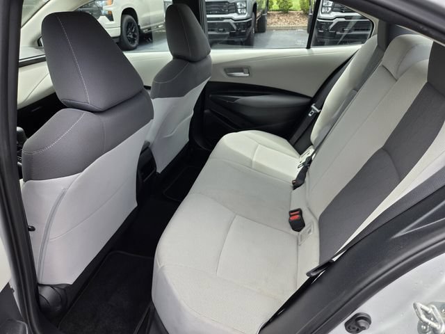 Used 2020 Toyota Corolla LE FWD image 10
