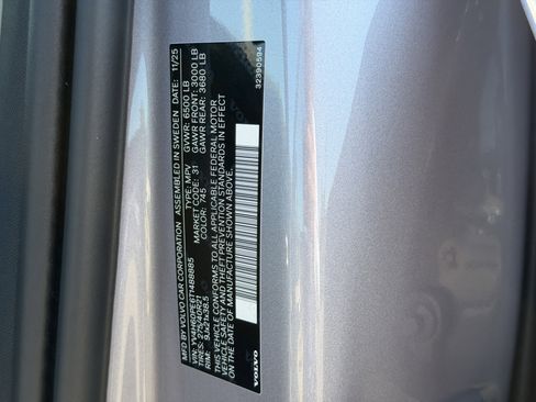 New 2026 Volvo XC90 T8 Plus image 33