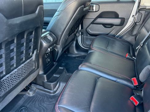 Used 2021 Jeep Wrangler Unlimited Rubicon image 13