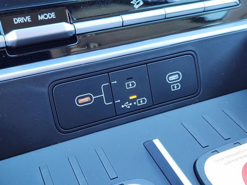 New 2026 Hyundai Santa Fe SE FWD image 22