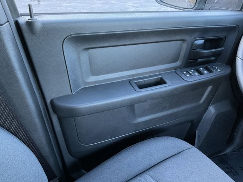 New 2026 RAM 2500 Tradesman AWD/4WD image 17
