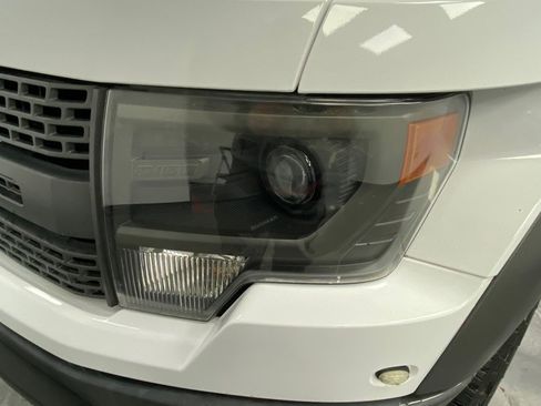 Used 2014 Ford F150 Raptor w/ Equipment Group 801A Luxury image 11