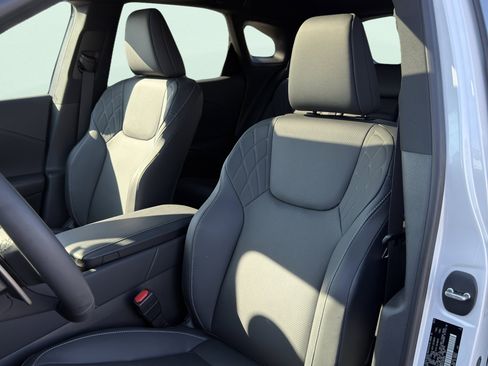 Used 2025 Lexus RX 350 Premium Plus image 14