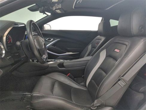 Used 2019 Chevrolet Camaro SS image 26