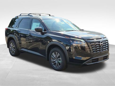 New 2026 Nissan Pathfinder SV AWD/4WD image 9