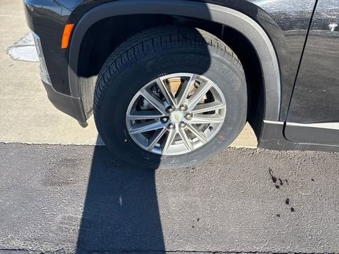 Certified 2023 Chevrolet Traverse LT image 27