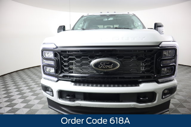 New 2026 Ford F350 Lariat w/ Black Appearance Package AWD/4WD image 10