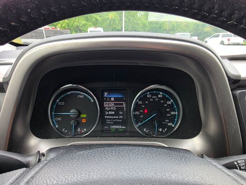 Used 2017 Toyota RAV4 XLE w/ Convenience Package AWD/4WD image 15