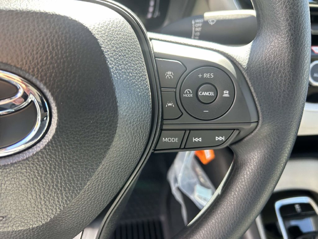 New 2027 Toyota Corolla LE FWD image 19