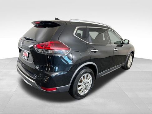 Used 2019 Nissan Rogue SV FWD image 7