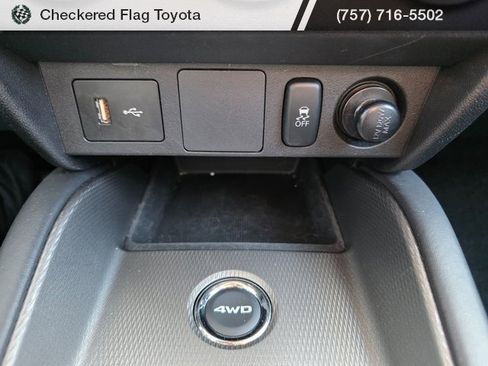 Used 2025 Mitsubishi Outlander Sport ES image 18