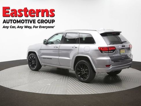 Used 2017 Jeep Grand Cherokee Altitude AWD/4WD image 63