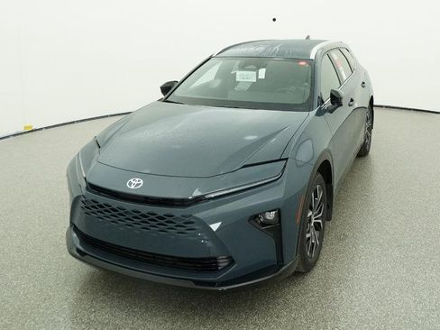 New 2025 Toyota Crown Signia image 7