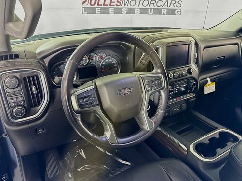 Used 2020 Chevrolet Silverado 1500 LT Trail Boss image 9