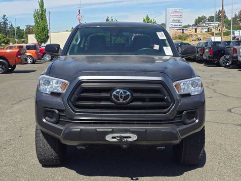 Used 2022 Toyota Tacoma SR AWD/4WD image 19