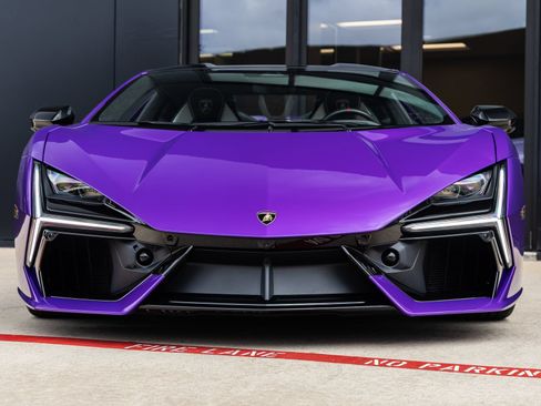 Used 2026 Lamborghini Revuelto AWD/4WD image 5