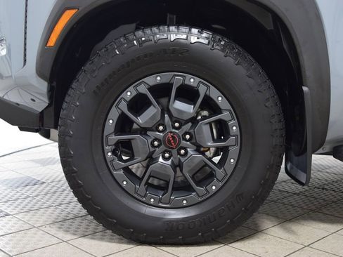 Used 2024 Nissan Frontier PRO-4X w/ Pro Premium Package AWD/4WD image 23