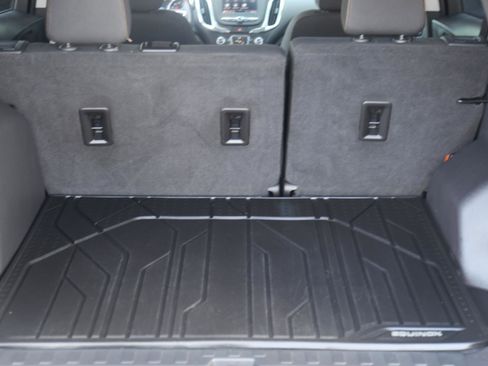 Used 2021 Chevrolet Equinox LT w/ LPO, Floor Liner Package image 20