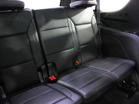 Used 2022 GMC Yukon Denali AWD/4WD image 23
