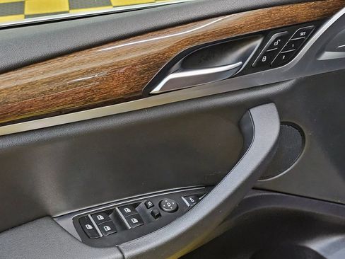 Used 2019 BMW X4 xDrive30i w/ Premium Package image 24