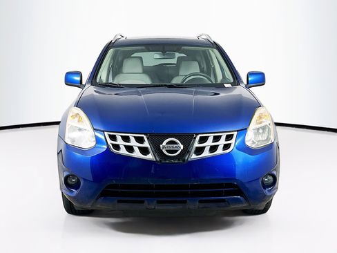 Used 2011 Nissan Rogue SV w/ Premium Pkg FWD image 2