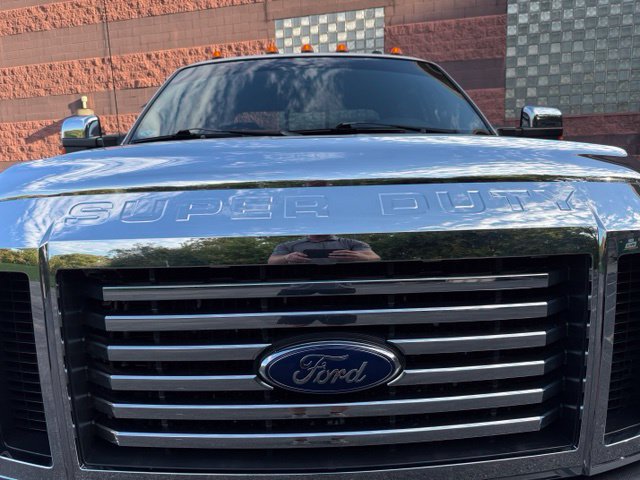 Used 2010 Ford F350 4x4 Crew Cab Super Duty image 11