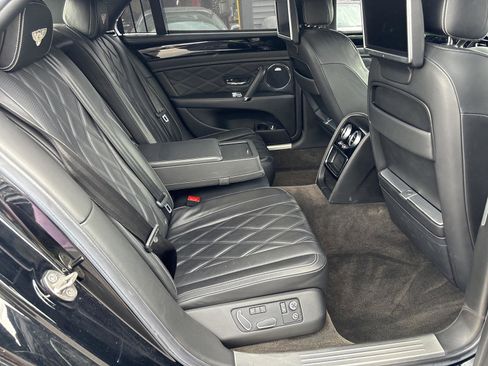 Used 2014 Bentley Flying Spur W12 image 11