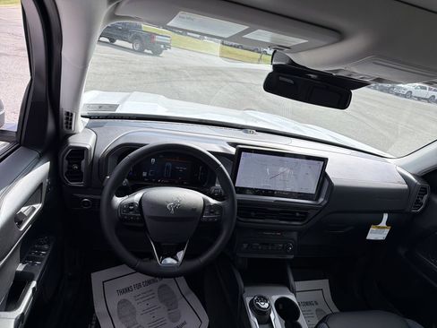 New 2026 Ford Bronco Sport Outer Banks w/ Outer Banks Tech Package+ AWD/4WD image 14
