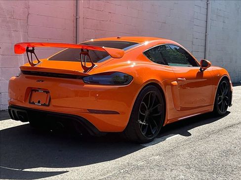 Certified 2021 Porsche 718 Cayman GT4 RWD image 17