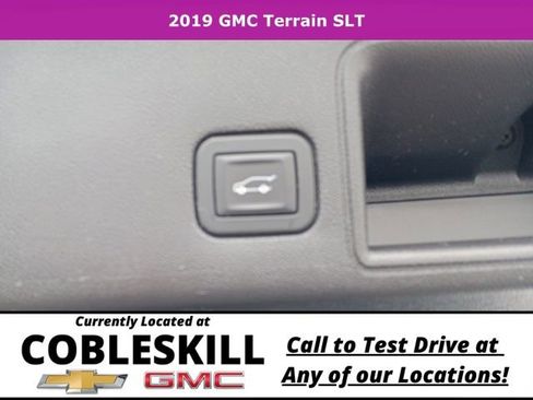 Used 2019 GMC Terrain SLT w/ Preferred Package image 7