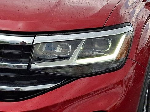 Used 2020 Volkswagen Atlas Cross Sport SE AWD/4WD image 12