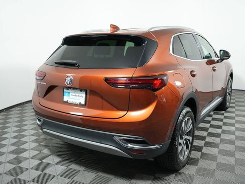 Used 2022 Buick Envision Essence w/ Safety Package FWD image 5