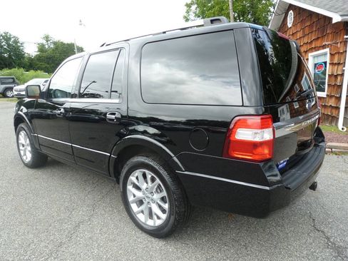 Used 2017 Ford Expedition Limited w/ Equipment Group 301A AWD/4WD image 11