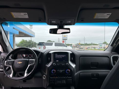 Used 2019 Chevrolet Silverado 1500 LTZ w/ LTZ Plus Package AWD/4WD image 34