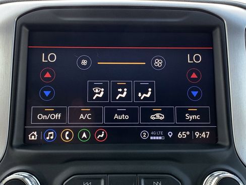 Used 2021 GMC Sierra 1500 SLT w/ SLT Premium Plus Package image 34