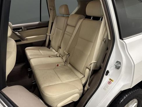 Used 2016 Lexus GX 460 460 image 31