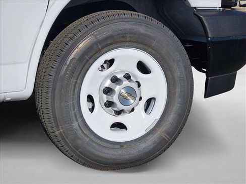 New 2025 Chevrolet Express 2500 Extended w/ Safety Package image 11